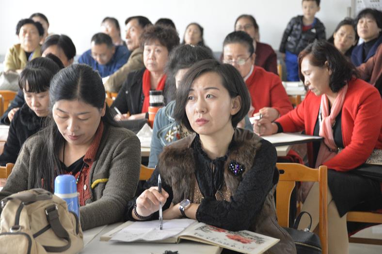 缩小.2017-10-22下午牡丹区美术家协会绘画创作研修班 第四天 (12).JPG