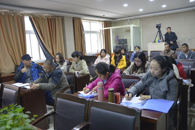 缩小.2018-4-4菏泽市第五届读书朗诵大赛赛前演示与指导照片 (72).jpg