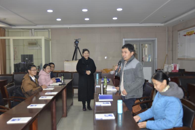 缩小.2018-11-10上午牡丹区图书馆公益读书会第37期：生命的美容 下（2）.JPG